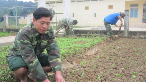 A Lăng Câu zay ta béch lâng bh’rợ tr’nêêng