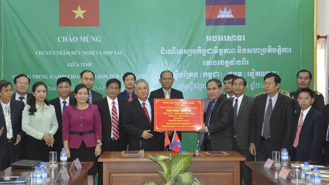 Kon Tum [ă Stung Treng (Kul) thăm tơru\m cheăng