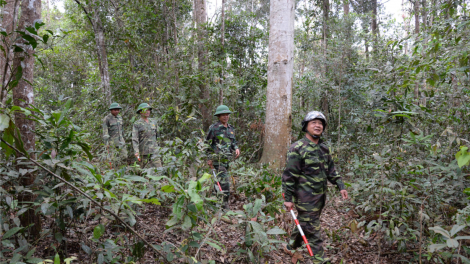 Mơngiơk ếo lêng [ă mơngiơk drêh dêi kong
