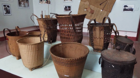 Mơđah tơbleăng ‘’Um – kơlá – pơlái – hlá’’ dêi vâi krâ hdroâng kuăn ngo Lâm Đồng