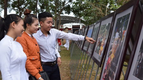 Kon Tum: Mơđah tơbleăng kế tơmeăm mơhno túa le\m tro pơlê pơla mâu kong têa ASEAN