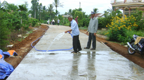 Dak Lak: Châ tơ-[rê ing mơhnhôk ivá kuăn pơlê tung mơjiâng thôn pơlê nếo