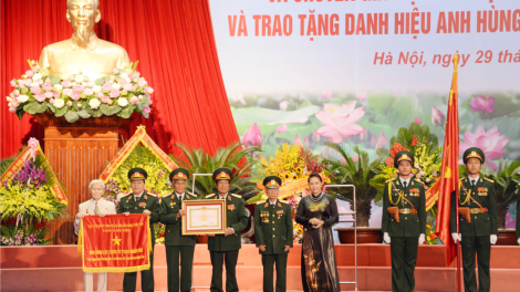 Leh tơbâ 70 hơnăm hâi khu lêng pleăng hnoăng cheăng [a\ mơngế hriăn cheăng Việt Nam a Lếo