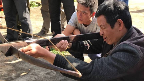 Leh mơhno túa le\m tro Việt Bắc a Tây Nguyên
