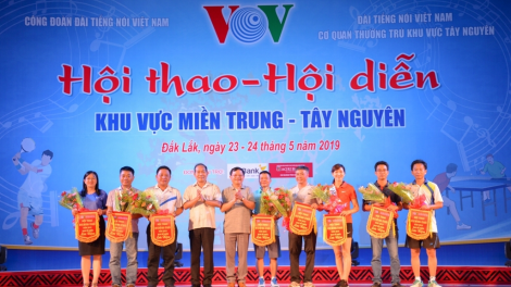 Rơ’jíu Việt Nam tơku\m po roh tơ’noăng ivá, mơđah hơdruê xuâng kơpong peăng Tơdế [ă Tây Nguyên