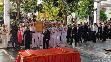 Đăi tươ\ng Lê Đức Anh hiăng châ ‘mế a Ilâng kiâ Pơlê kong kân Hồ Chí Minh