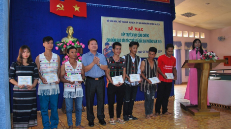 Lâm Đồng: Hnê to\n chêng a pơlê kân Dà Teh