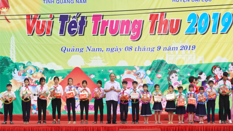 Ngế pro xiâm hnê ngăn tơnêi têa sôk ro hâi leh Trung thu [ă vâi o a kơpong têa lân lu Quảng Nam