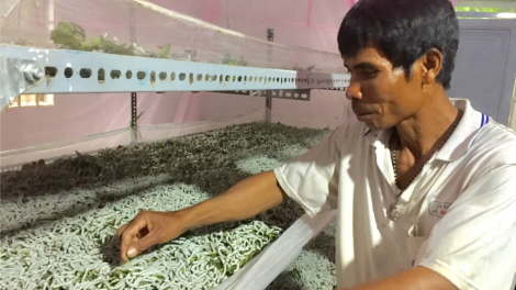 Đinh Văn hơ’leh pêt loăng yâu păn hdrong xo prế