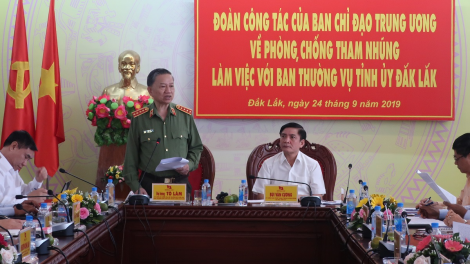 Kăn xiâm pơkuâ Ko\ng an pêi cheăng [ă Khu pơkuâ ngăn Đảng Dak Lak
