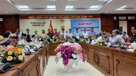 Dak Lak trâm mâ tơbâ 95 hơnăm Hâi Hlá tơbeăng Kăch măng Việt Nam