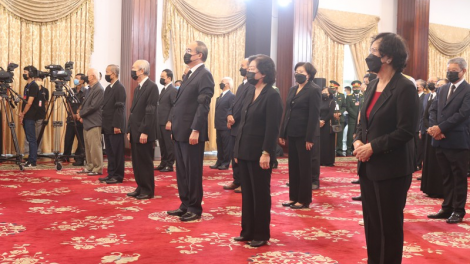 Hâi kố (15/8) po leh tơbâ hnoăng [ă ‘mế pôa Lê Khả Phiêu, Kăn xiâm pơkuâ hnê ngăn Đảng tơnêi têa pin hneăng hdrối