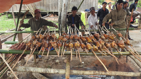 Mâu reăng le#m kuăn ngo Rơteăng a kong ngo Kon Tum