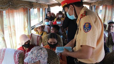 Dak Lak ăm tê kơtê kên pâng môh pơkeăng ăm mâu ngế prôk drô troăng kân