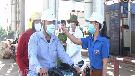 Dak Nông séa ngăn pro pơhôi mâu troăng hơlâ hbrâ mơdât pơreăng COVID-19