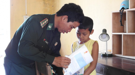 Mơjiâng tơdroăng tâi tâng kuăn pơlê kring vế a tíu tơkăng kong Kon Tum