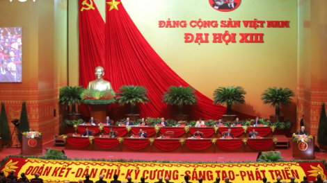 Hneăng hôp mâu kăn teăng mâ lâp tơnêi têa roh má 13 dêi Đảng tơpui tơno ‘na mâu Mơ-éa ki kal Hneăng hôp