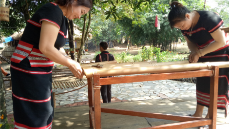 Khôi tuá dêi hdroâng kuăn ngo Rơteăng