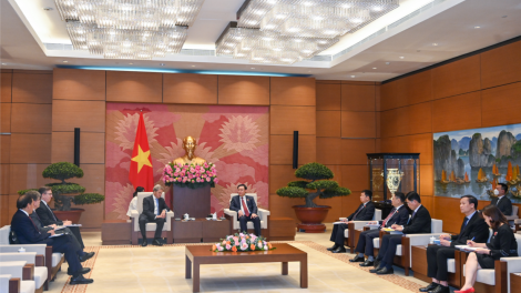 Kăn xiâm hnê ngăn Kuô̆k hô̆i: Việt Nam kô cho tíu xiâm pơtroh vâ Boeing pro tíu cheăng ton xŏn