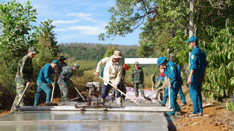 Tíu ki bâ eăng thôn pơlê nếo a Dak Nông
