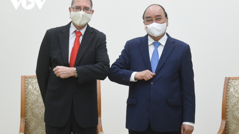 Pôa Nguyễn Xuân Phúc, Ngế pro xiâm hnê ngăn tơnêi têa tơdah kăn teăng mâ Kŏng hoa Áo