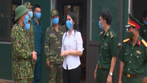 Dak Nông thăm pêi pro mâu troăng hbrâ mơdât pơreăng COVID 19 drô tíu tơkăng kong