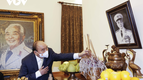 Pôa Nguyễn Xuân Phúc, kăn xiâm hnê ngăn tơnêi têa chôu nhang tơbâ kăn xiâm pơkuâ Đảng, Tơnêi têa ki hiăng hlâ