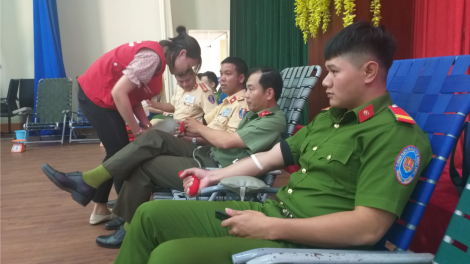 Dak Nông: Mơhnhôk tơdroăng pleăng mơheăm to\ng kum mơngế