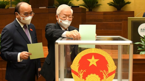 Rôh hôp má môi Kuô̆k hô̆i hneăng 15 tâ phĭu rah xo 12 ngế