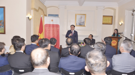 Kăn xiâm hnê ngăn Kuô̆k hô̆i trâm kuăn pơlê Việt Nam a kong têa Ănglê