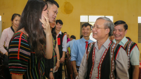 Pôa Quốc Vượng lăm pôu [ă hlối hbru tơmeăm ăm hngêi trung râ má pái hnê kuăn ngo a N’Trang Lơng