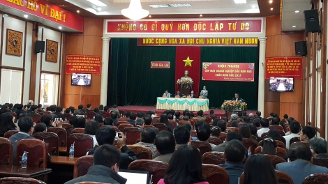 Gia Lai: Trâm mâ, tơpui tơno [a\ khu tê mơdró