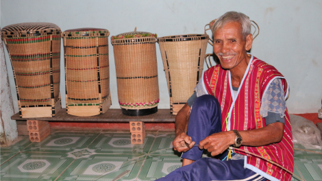 Te\n pong-Túa pêi ki rơkê dêi hdroâng Rơteăng