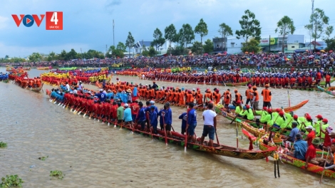 Sóc Trăng: Tưng bừng giải đua ghe Ngo đồng bào Khmer năm 2022