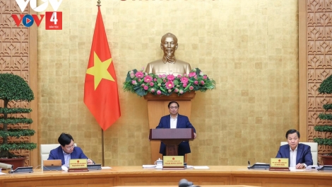 ពត៌មាន ម៉ោង​ ៦