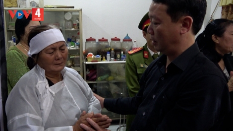 CHỦ TỊCH UBND TỈNH THỪA THIÊN HUẾ CHER ĐOỌNG BẰNG KHEN ĐOỌNG HA N’CROOL TRUNG TÁ TRẦN DUY HÙNG