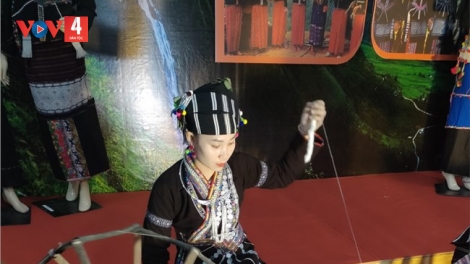 BHƯƯNG ANG PR’HOỌM XA NÂP PÂN ĐIL LỰ T’NGAY HA PRUÔT