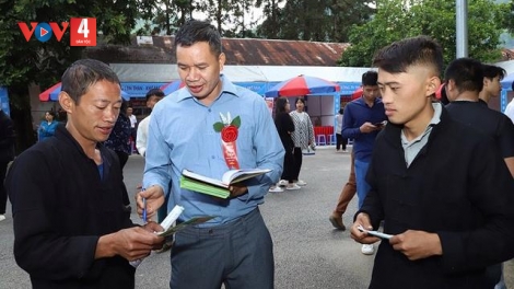 THỪA THIÊN HUẾ K’RANG T’VAIH BHIỆC BHRỢ ĐOỌNG HA ĐHANUÔR ĐHA RỰT DA DING CA COONG