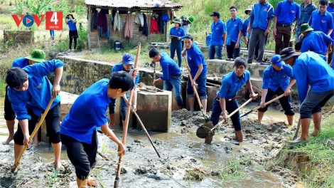 DẤU CHÂN TÌNH NGUYỆN