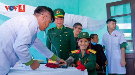 Thắm tình quân dân nơi biên giới Thừa Thiên Huế