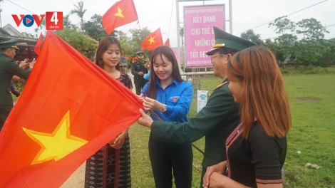 BÂC BH’RỢ “CRÊÊ PÊÊ K’NOONG K’TIÊC” CƠNH LÂNG ĐHA NUÔR ZR’LỤ K’NOONG K’TIÊC CHR’HOONG A LƯỚI