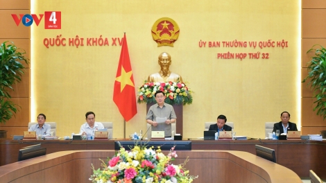 TƠỢP BHRỢ PR’HỌP G’LÚH 32 ÂNG ỦY BAN THƯỜNG VỤ QUỐC HỘI