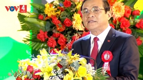 CĂH DZỢ ĐOỌNG BHRỢ  CHỦ TỊCH HĐND TỈNH QUẢNG NAM CƠNH LÂNG T’COOH PHAN VIỆT CƯỜNG, BÍ THƯ TỈNH UỶ QUẢNG NAM L’LĂM AHAY