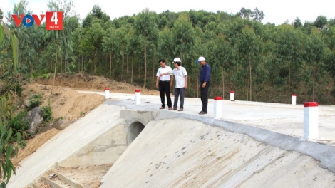 Bình Định ưu tiên đầu tư hạ tầng miền núi, phát triển kinh tế