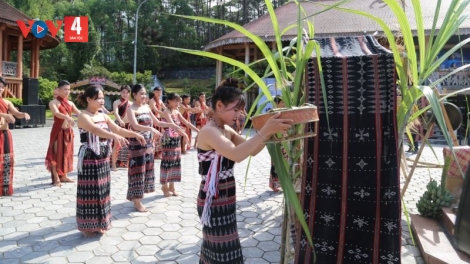 Đặc sắc Lễ hội Tấc Ka Coong của đồng bào Cơ Tu- A Lưới