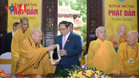 THỦ TƯỚNG PHẠM MINH CHÍNH HƠNH DEH ĐẠI LỄ PHẬT ĐẢN PHẬT LỊCH 2568