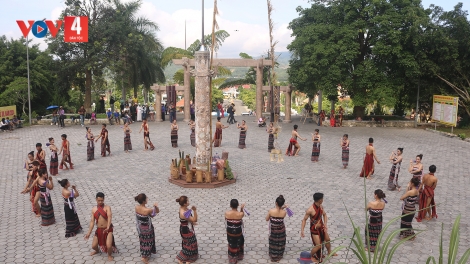 Huyện miền núi A Lưới, tỉnh Thừa Thiên Huế được công nhận thoát nghèo