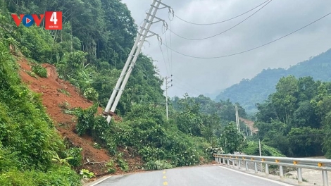 Bắc Kạn: 3 người bị thương và 227 ngôi nhà hư hại do sạt lở đất