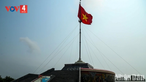 XA NAY NGHỆ THUẬT CHR’NĂP “VĨ TUYẾN 17 – KHÁT VỌNG HÒA BÌNH” NẮC TA BHRỢ HA DƯM 16/8