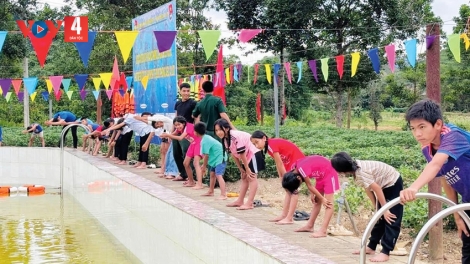 ĐOÀN KINH TẾ QUỐC PHÒNG 92 PA CHOOM P’NIÊN DA DING CA COONG A LƯỚI (THỪA THIÊN HUẾ) BHA LUÔH ĐÁC